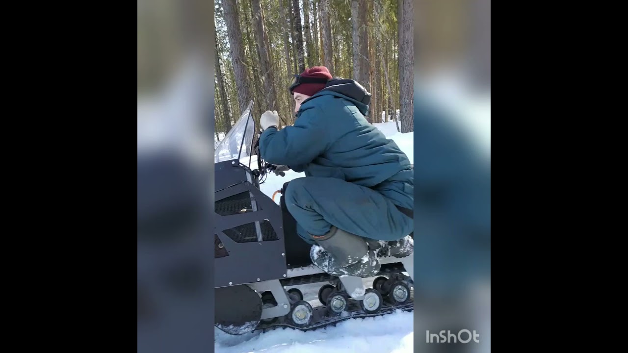 Снегоход СМ 001 по следу харвестера