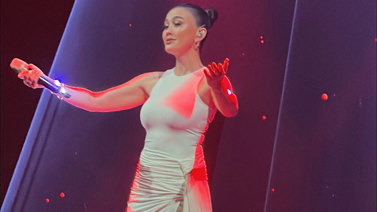 AGNEZ MO - MATAHARIKU at HUT 31 Indosiar [fancam]