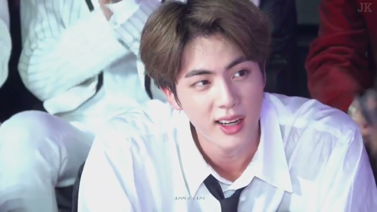 Jin and Lisa - Jinlis (BTS & BLACKPINK) [fmv] 😍❤