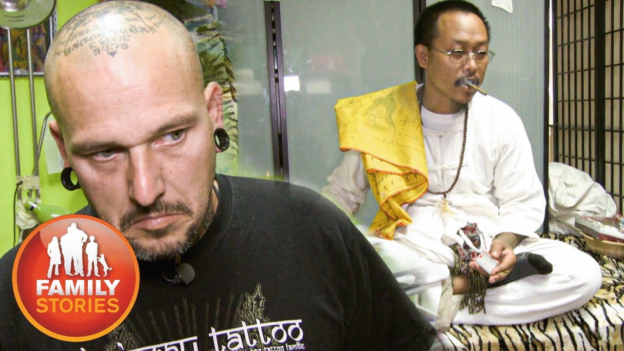 Ein unerwarteter Besuch aus der Ferne | Eine schrecklich verrückte Tattoo-Familie | Family Stories