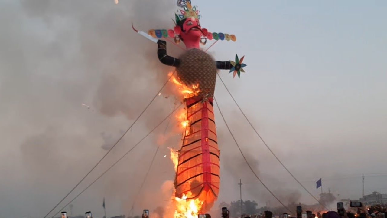 Dussehra 2021||Khanna||Desi Babbu Maan and Amrit maan.Ranga🤣 Rang Program🤣🤣