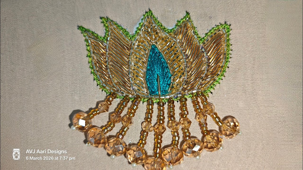 🤯3D patchwork lotus  #lotus #3d #3dart #patchwork #fashiondesign #zardosi #zardosi #zardosidesign