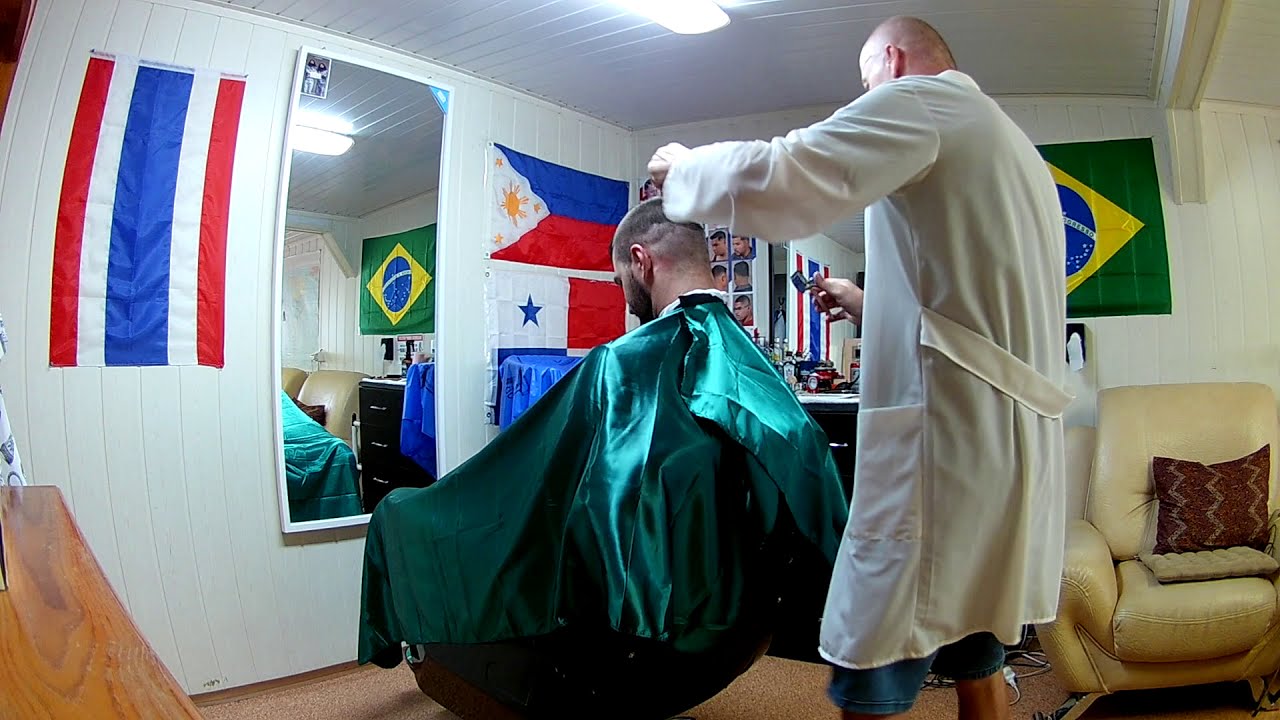 Vintage barber manual hair clippercut