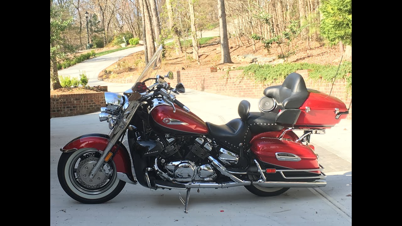 Yamaha RSTD Royal Star Tour Deluxe with Harley Road King pipes