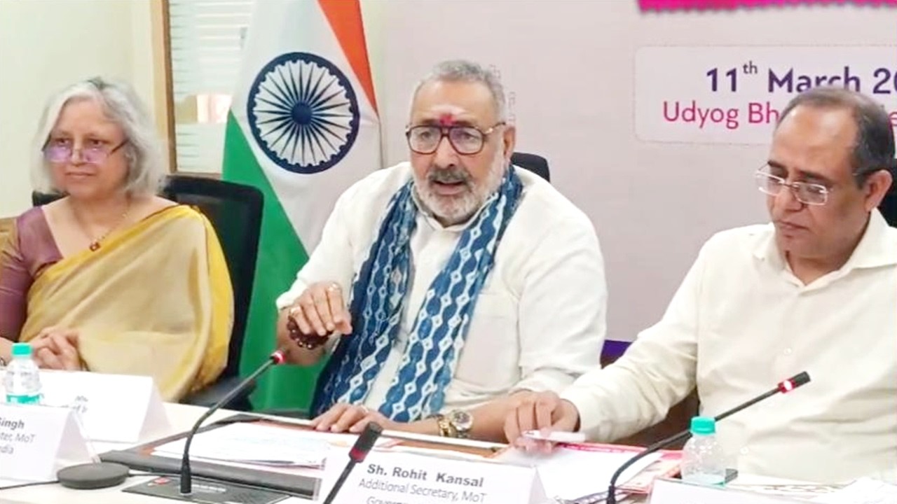 Textile Sector को मिलेगी उड़ान! Dr Rakesh Kumar के मॉडल की Giriraj Singh ने की तारीफ | Bharat Tex