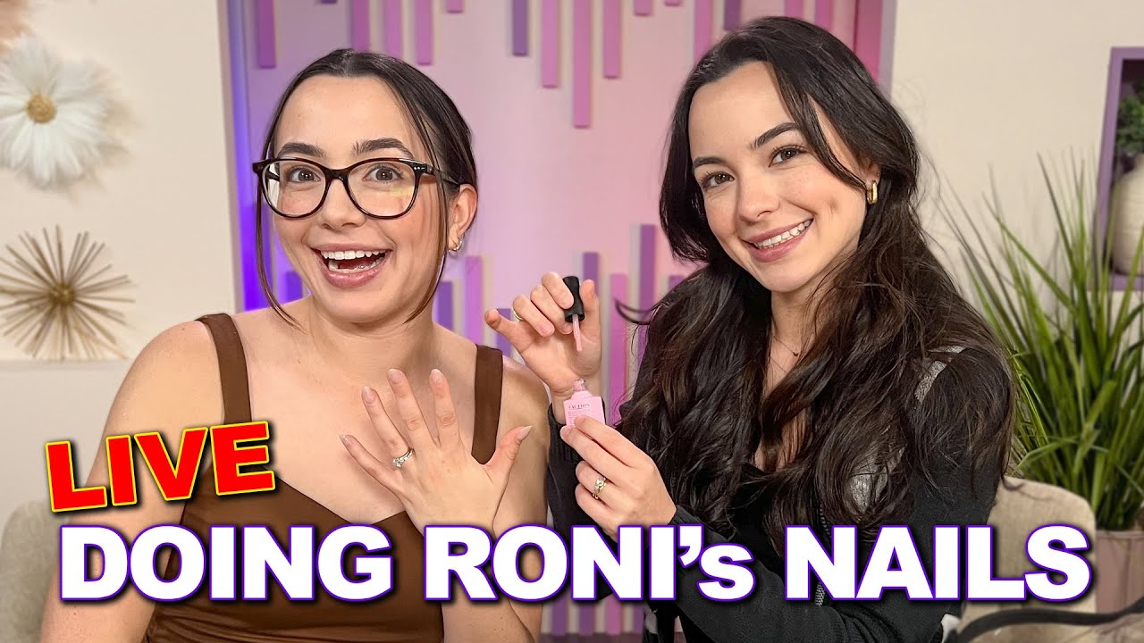 How We Paint Roni's Nails - Merrell Twins Live