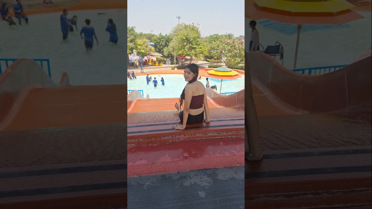 Goa wale beach pe 😘 Water Park #shorts
