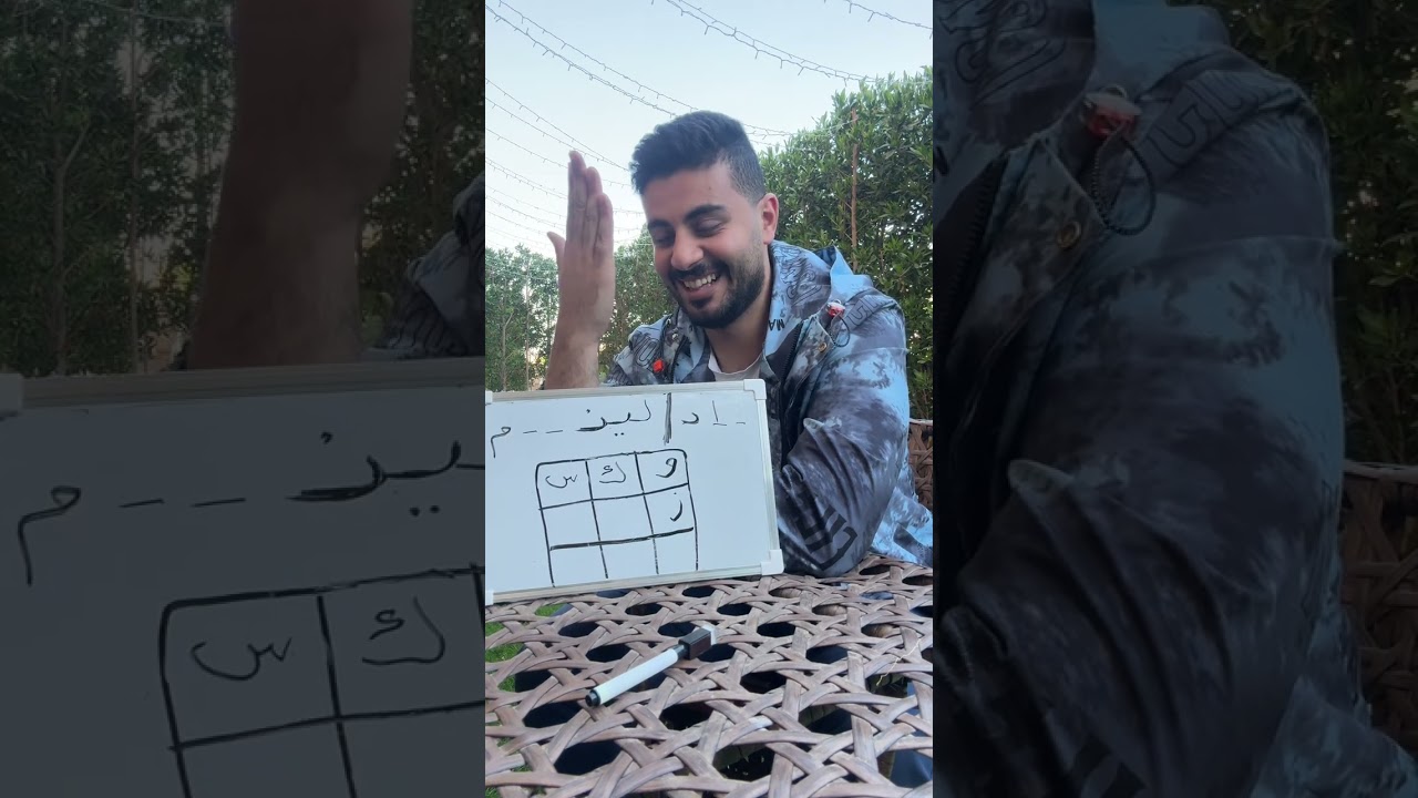 لعبنا لعبة الأفلام بطريقة جديدة شوفو مين اللي كسب 😂