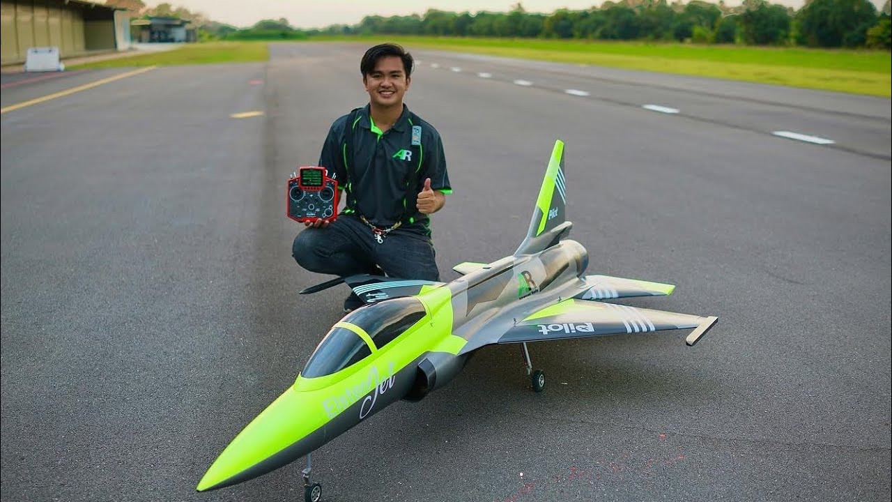 Pilot-RC FC1 2.2m with ENJET E160 / this is my first Jet in My Life / flown by RYU SINTUPHROM
