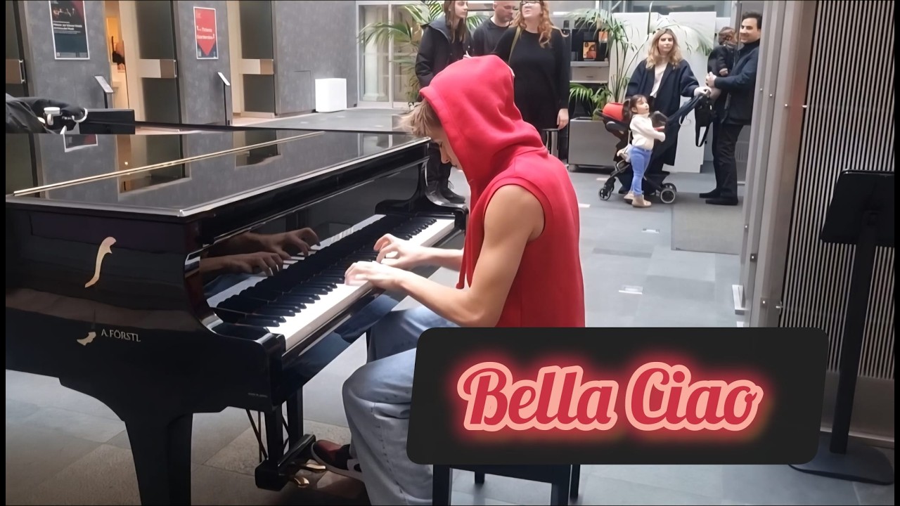 Bella Ciao on a Public Piano (Played from Memory) 🎹🔥
