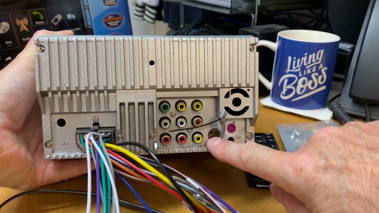 Soundstream VR-64HBL Product Preview
