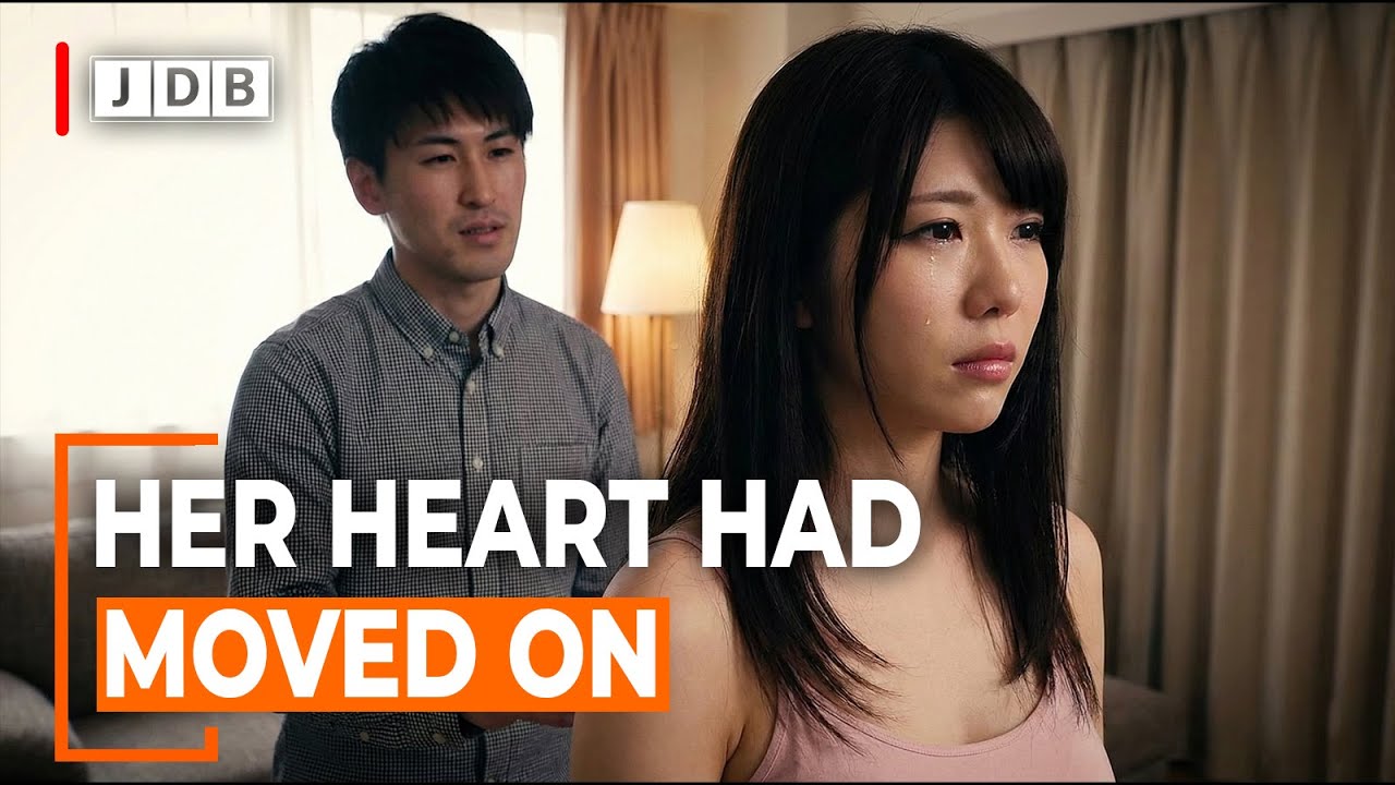 Он признался ей в любви, но её сердце уже тянулось к другому.