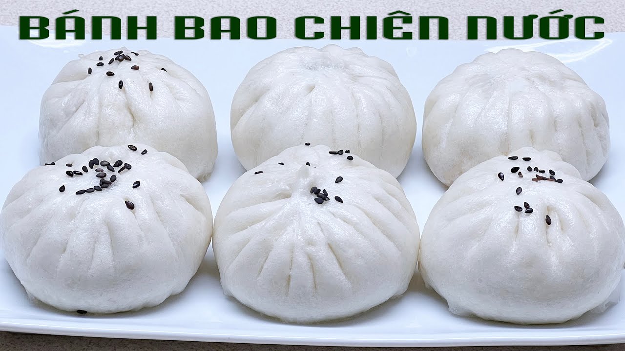 Bánh Bao Chiên Nước Bột Con Gà Trống - Water Fried Bun Cake with Rooster Mix