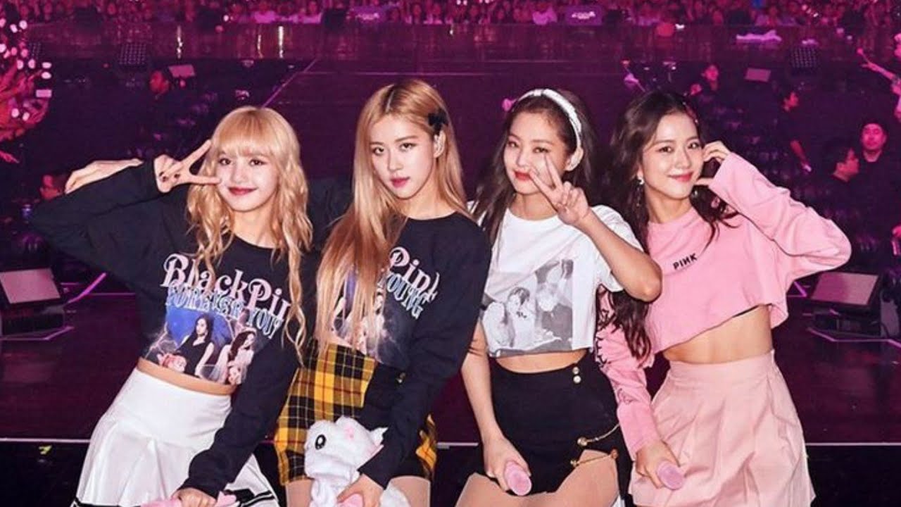 Blackpink'in 5. üyesi olduğunu hayal et [Tek Bölümlük]