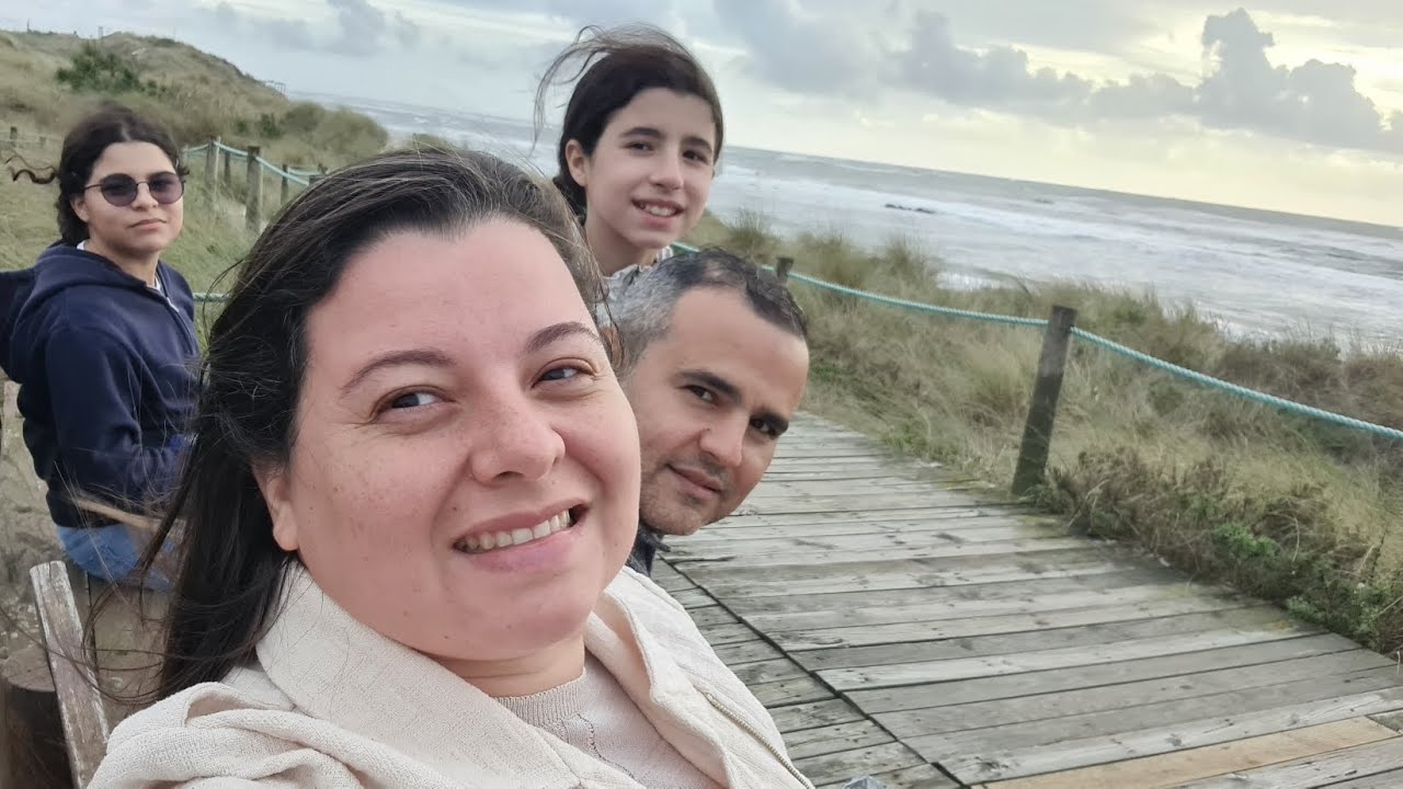 Conhecendo a praia da Amorosa + visita de amigos