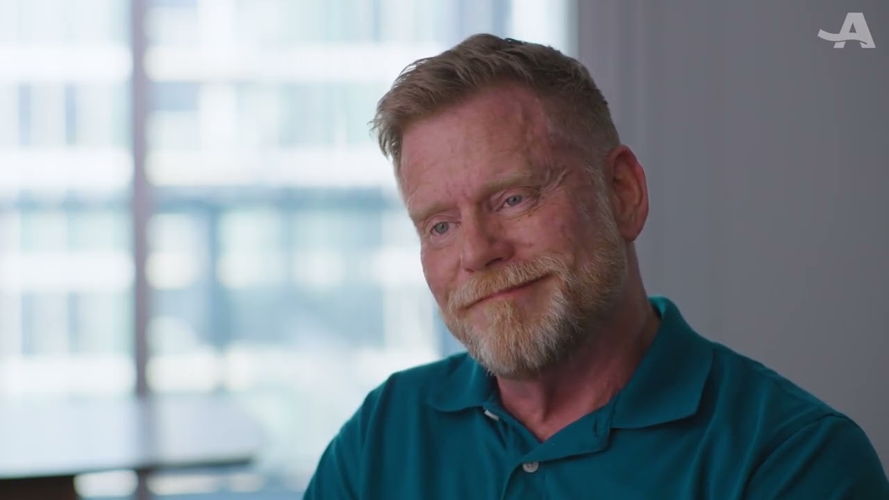 Profile Piece - Mark King