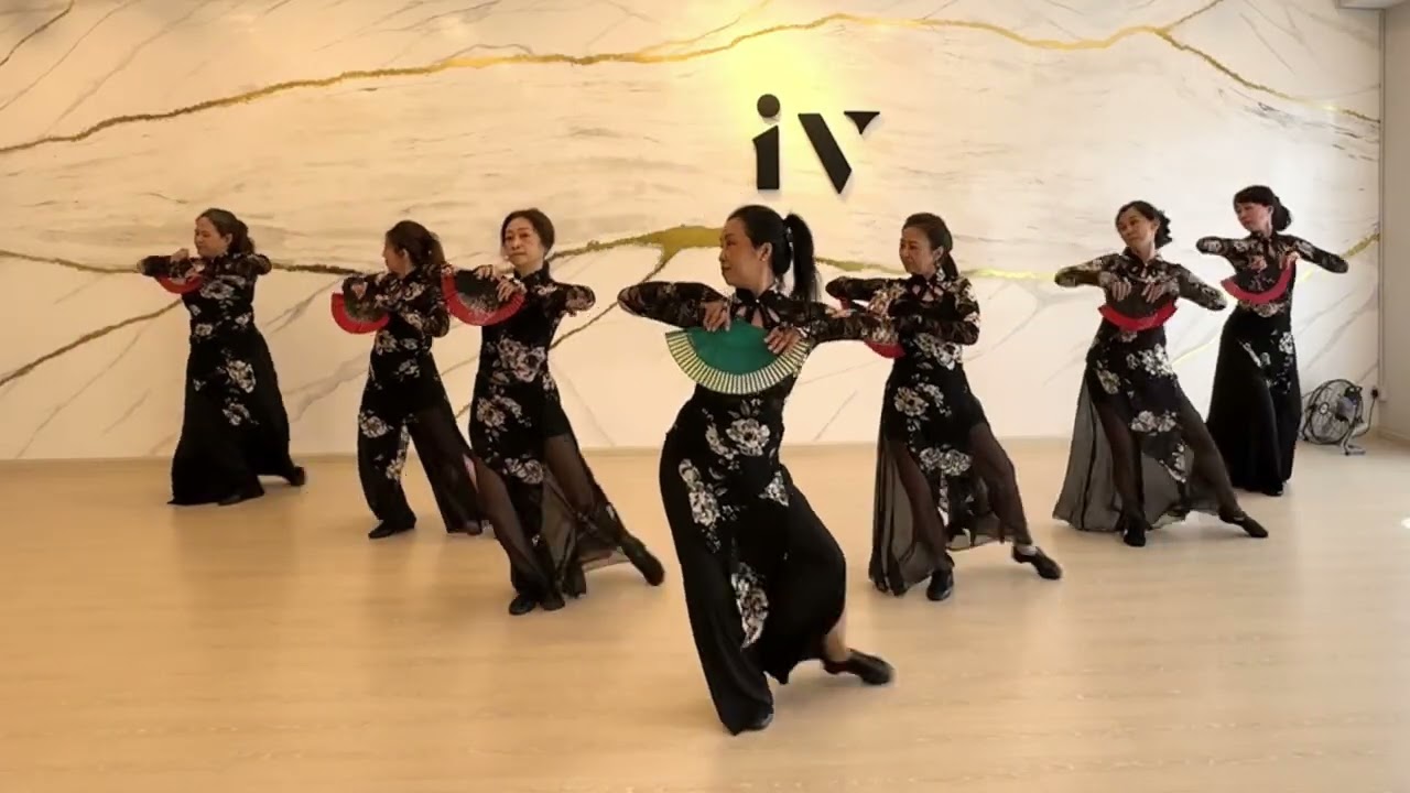 《青花瓷》粤语版中国风爵士舞