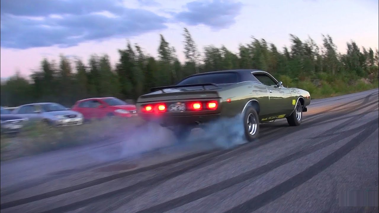 MUSCLE CAR BURNOUTS! - Porvoo Cruising 8/2016