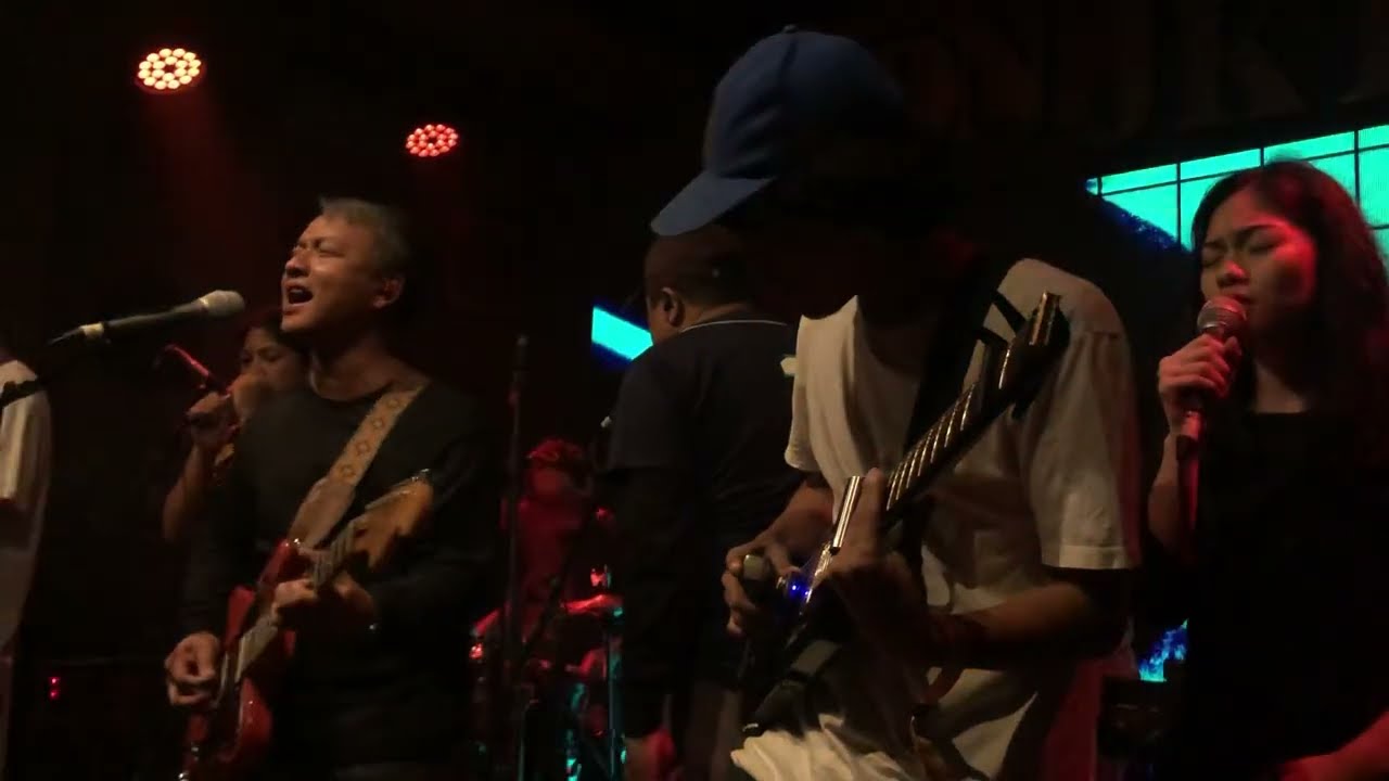 Efek Rumah Kaca - Melankolia (Live at Camden Cikini, Jakarta 5/10/2023)