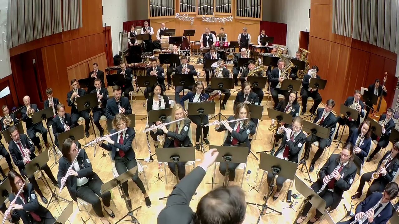 1. GIGANTIC MARSCH (Julius Fucik)