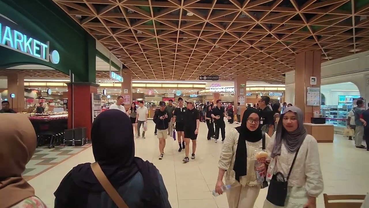 Kondisi AEON Di PVJ Bandung Di Bulan September 2025