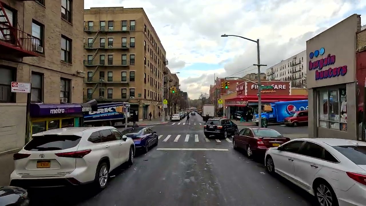 4K New York NYC Borough South Bronx BX (01-06-2022)
