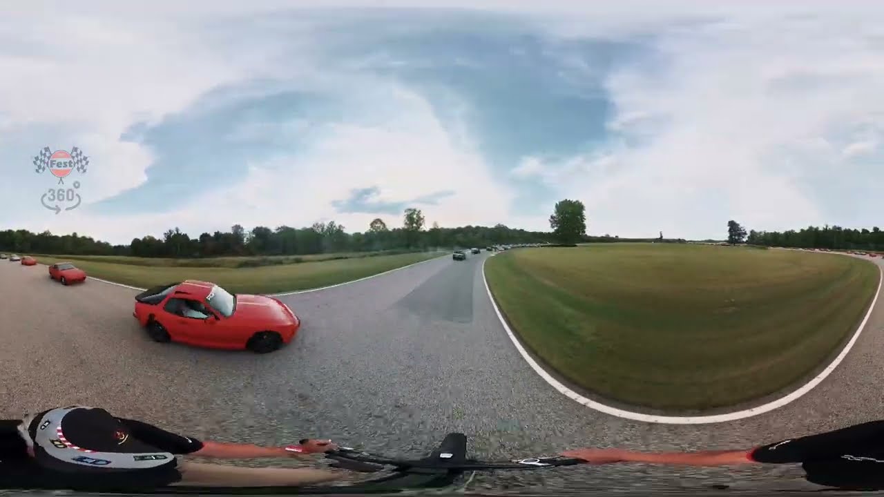 Porsche 944 traffic jam at 944Fest 2024 - 360º Video