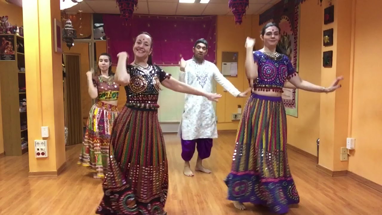 GUN GUN GUNA Bollywood Tutoríal