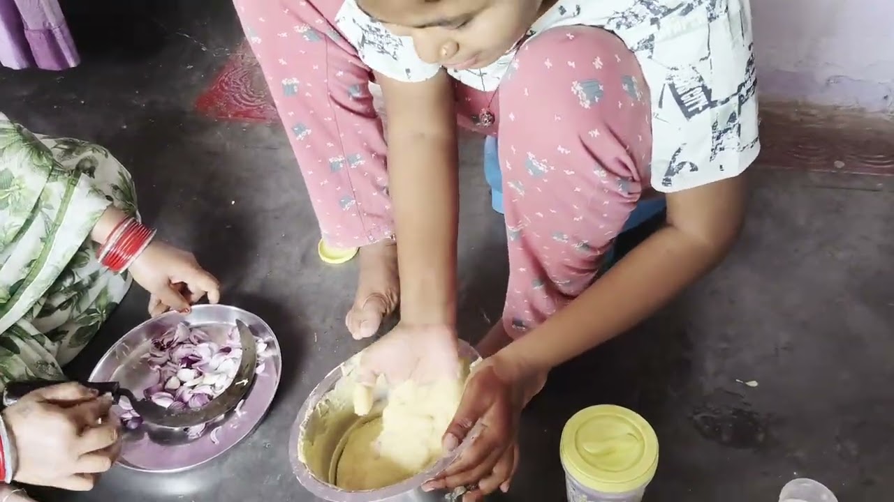 Ghar Me Bhajiya Party 🥳🎉 #video #viral #vlogs #subscribe #sorts #ytshorts 