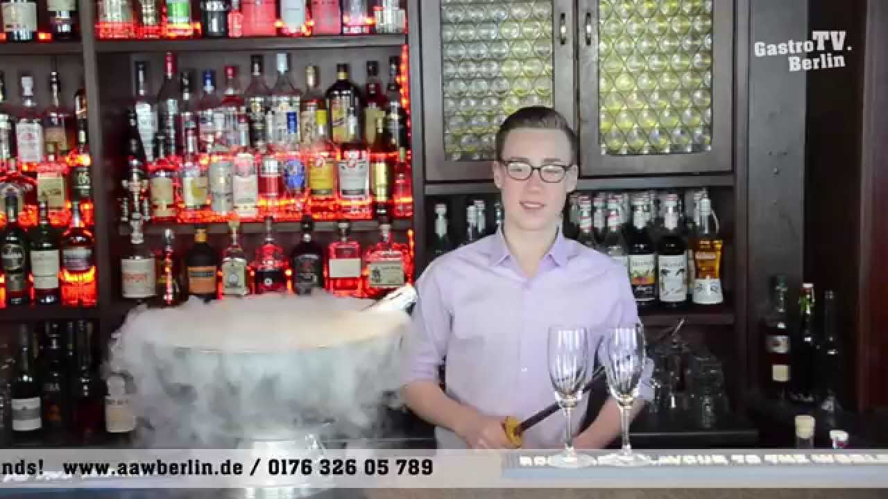 Barkeeper Ausbildung Berlin Sabrieren Crémant