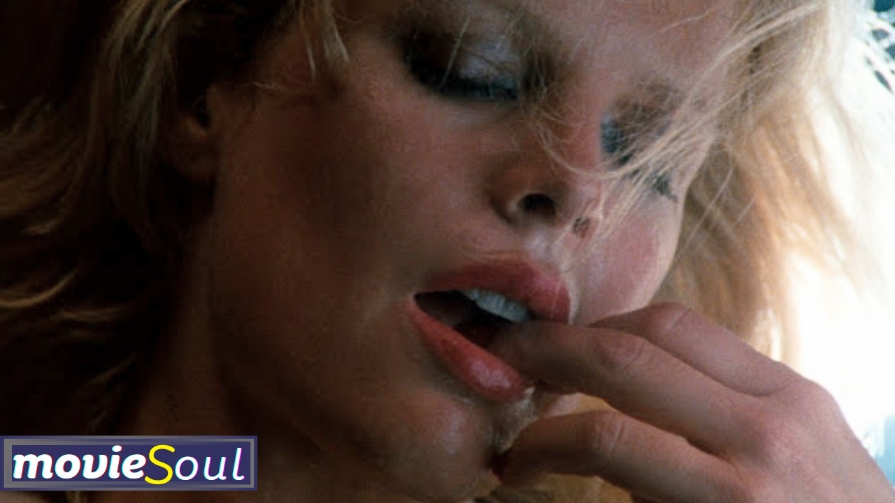 Top 5 Erotic Thriller Movies of the 80s