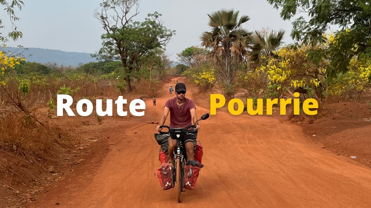 #29  - Faire du vélo sur des pistes - Voyage en Afrique