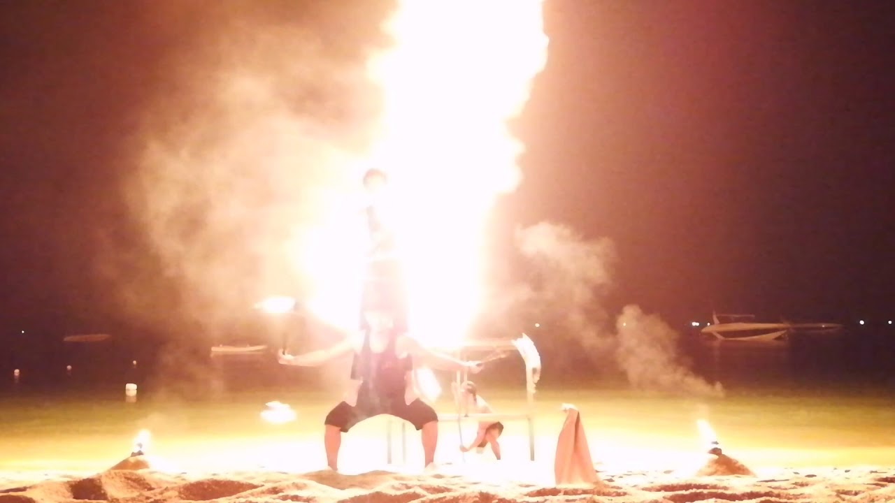 Fireshow at Coco Tums, Bophut, Koh Samui 2018