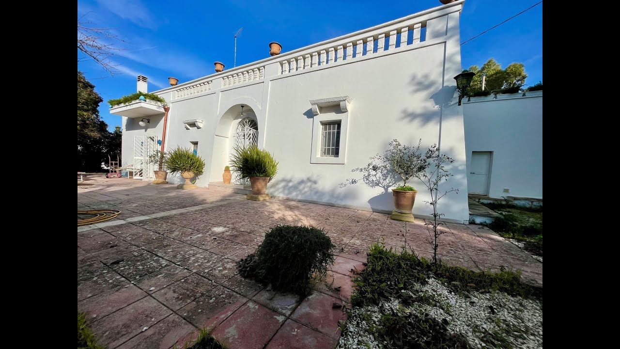 Casolare in pietra, ristrutturato con terreno. Zona panoramica