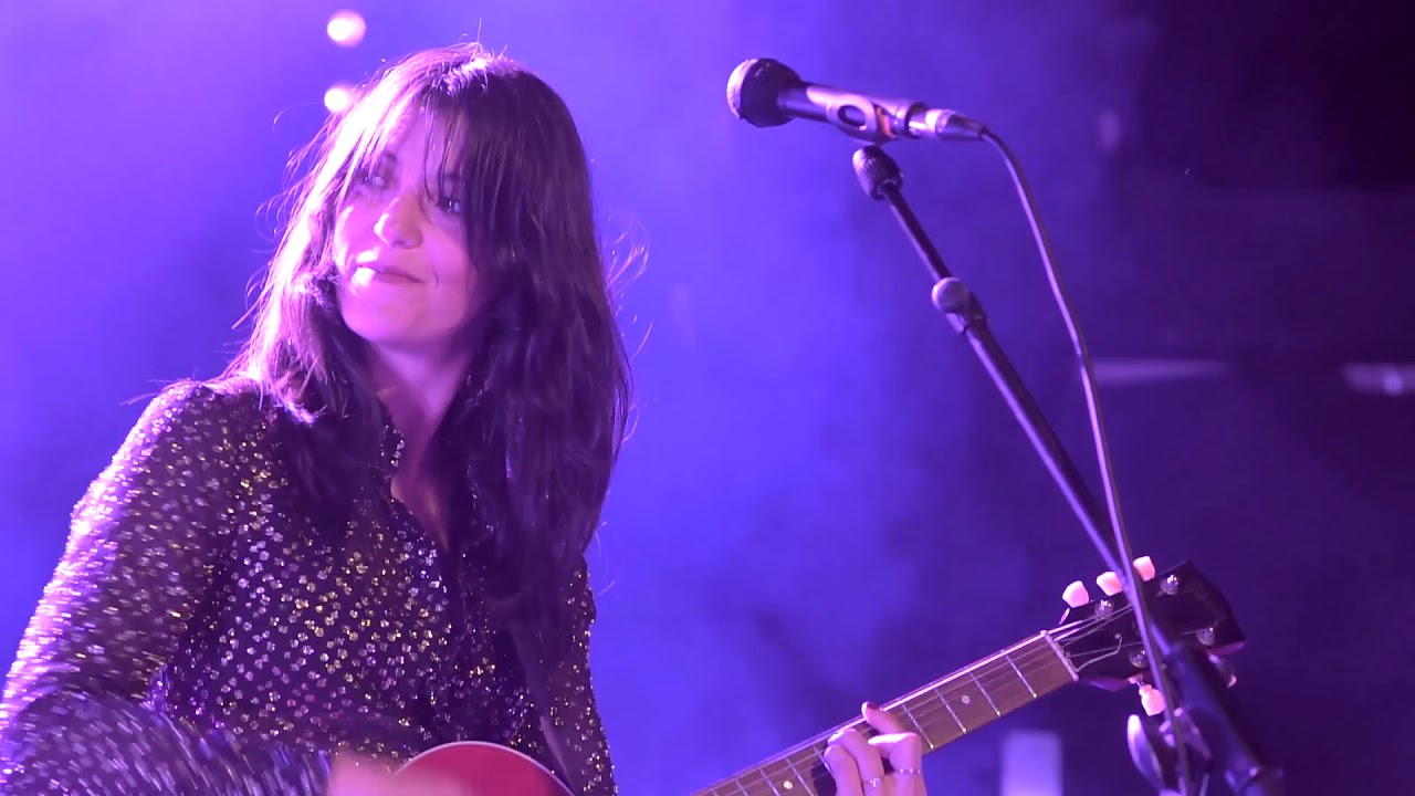 Sharon Van Etten - One Day (Live in Cambridge)