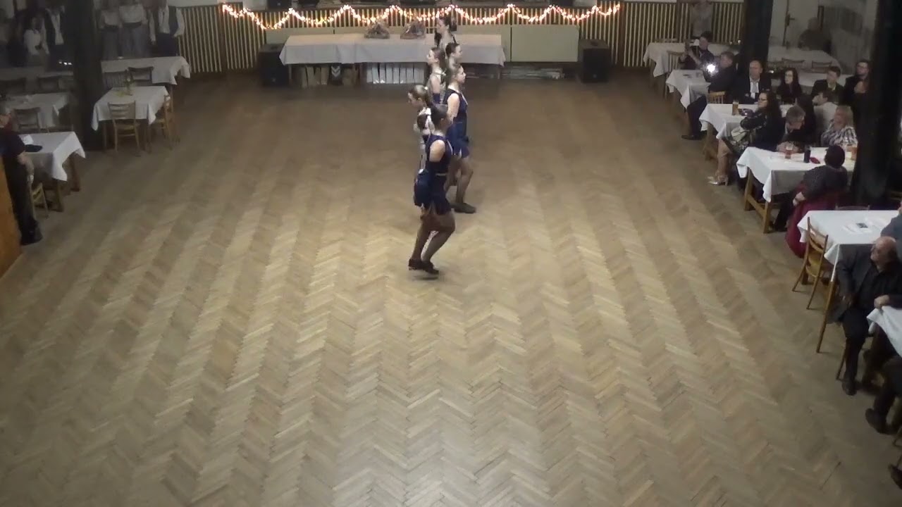 2025 obecní ples Myslív - Rozálie - clogging - skupina