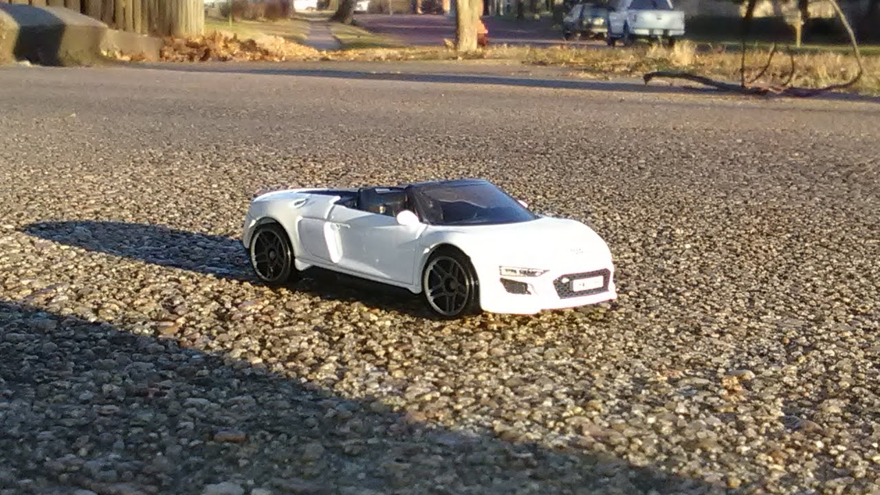 Hot Wheels 2019 Audi R8 Spyder (First color variation) from Factory Fresh 2020 Mainline castings.