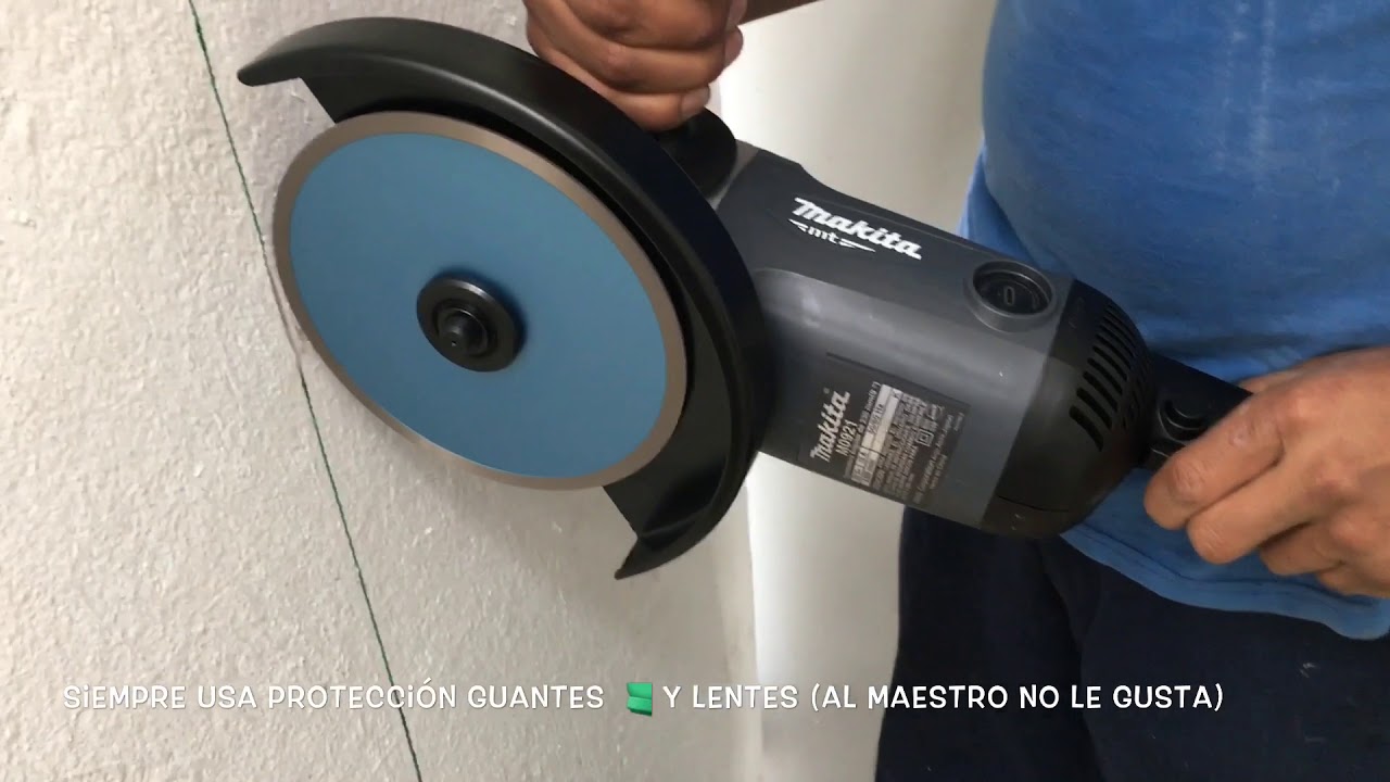 Esmeril Makita MT 9”