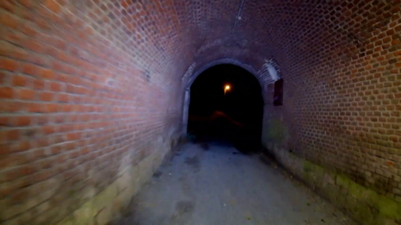 Le Quesnoy, un autre sous terrain derriere une caserne