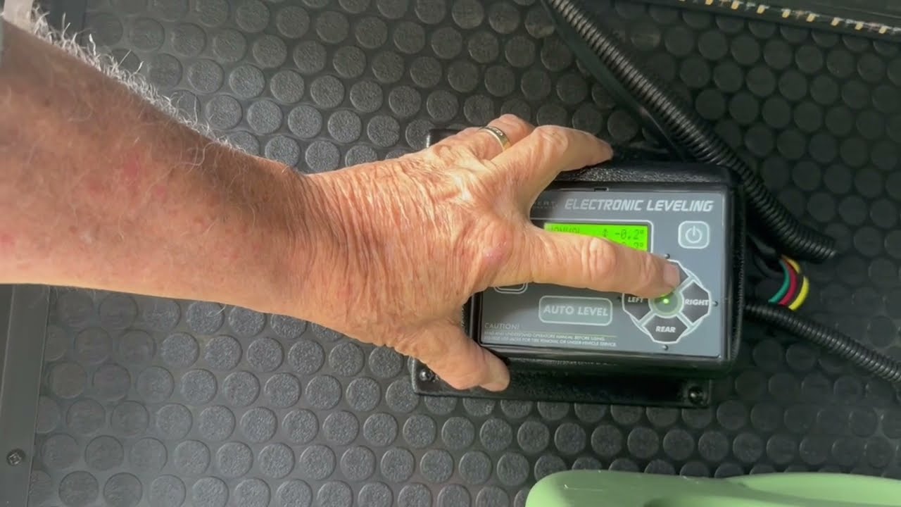 Lippert Hydraulic Leveler Calibration & Manual Mode