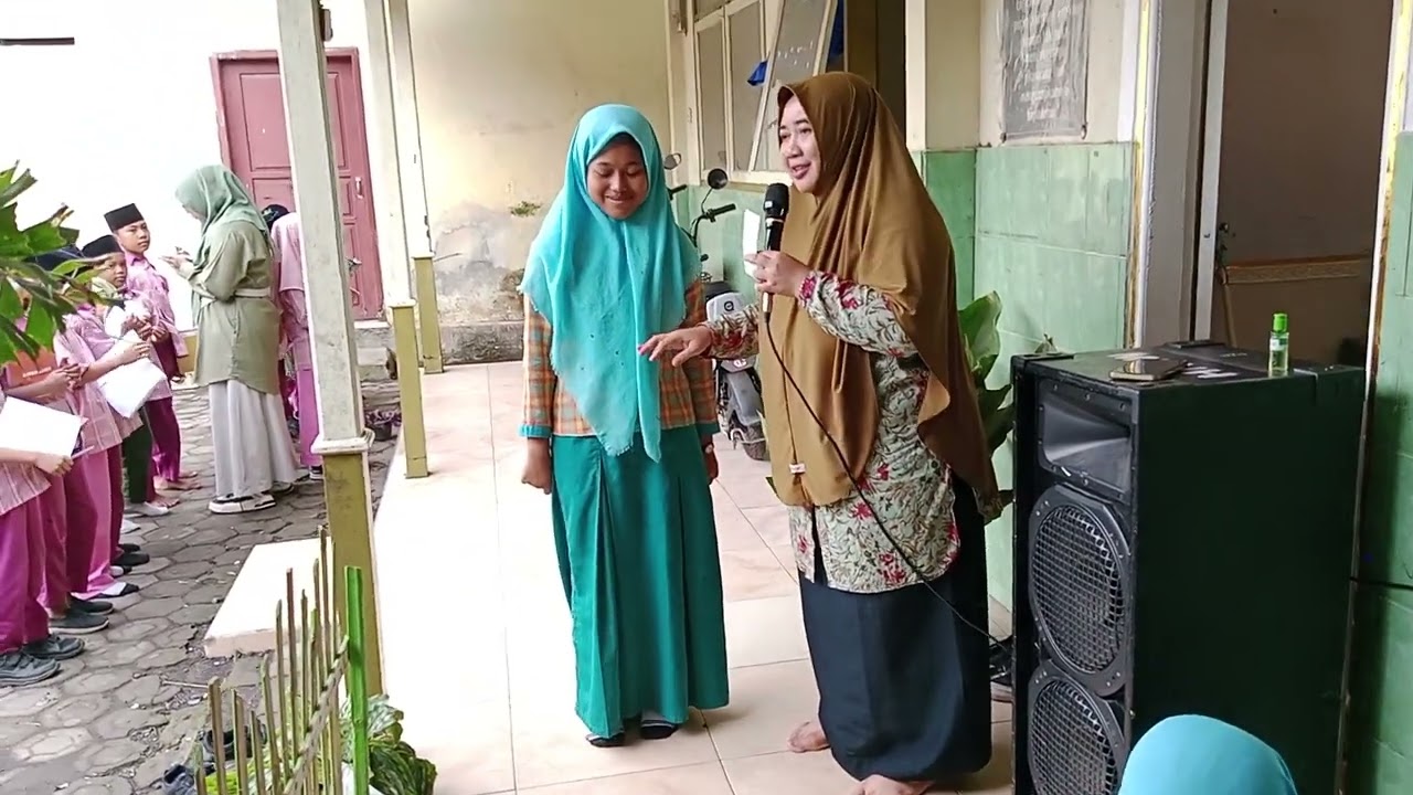 Ngaji al mukhtashor lathief bab sujud tilawah mi nurul Huda sukosari lumajang