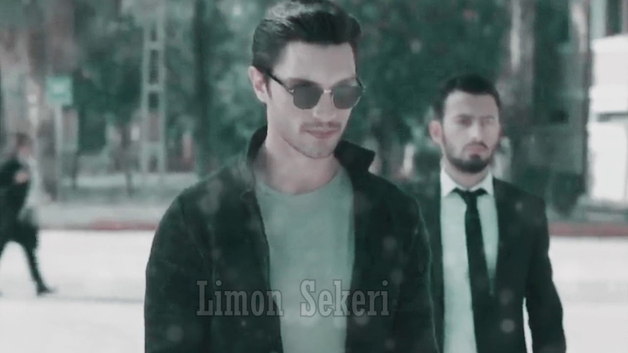 Neco ve Fatoş Hayali Sahne - Güzel Bir Kadın (AU )