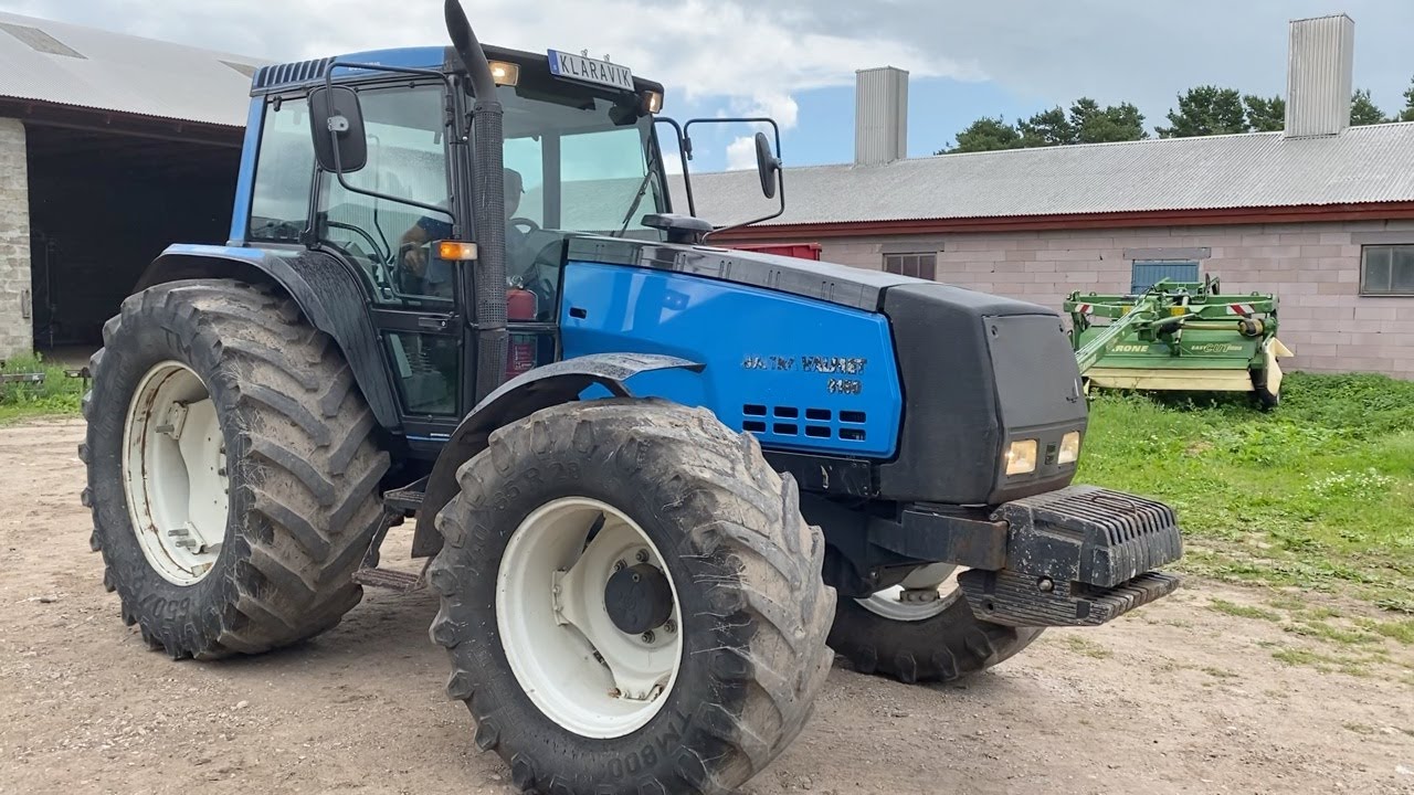 Köp Traktor Valmet 8150-4 på Klaravik