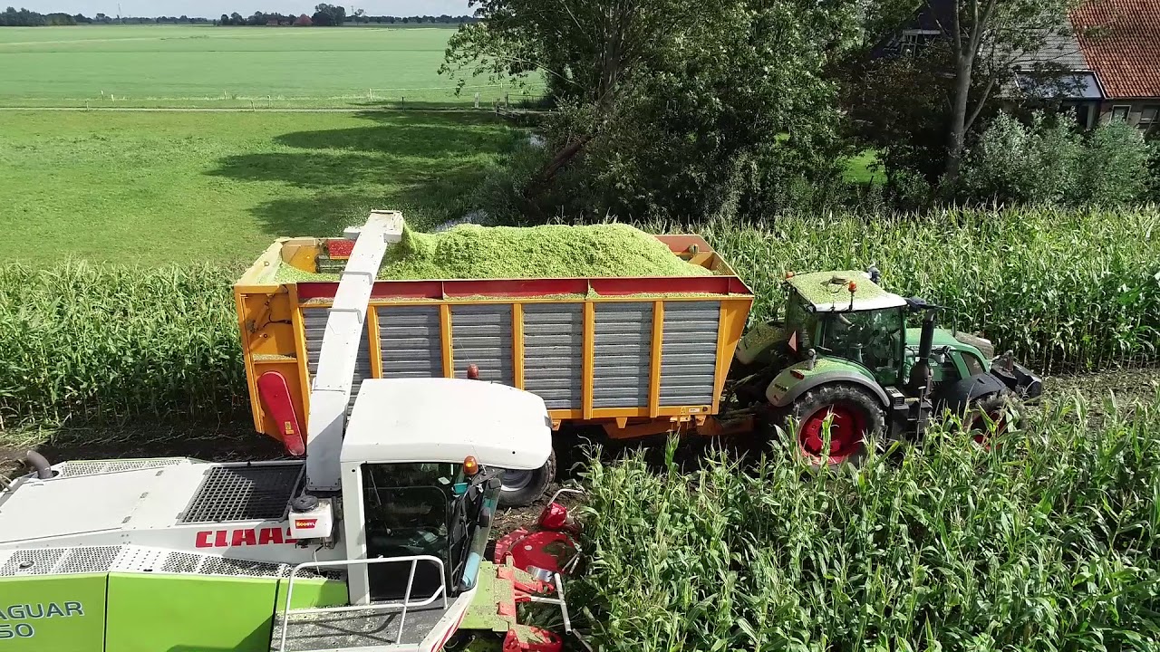 Loon- en Aannemersbedrijf Wierda b.v.  Maisoogst 2018!