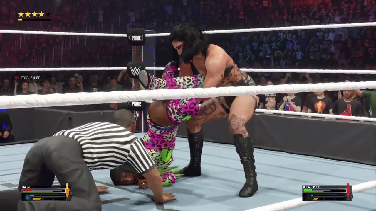 Naomi Vs rhea ripley