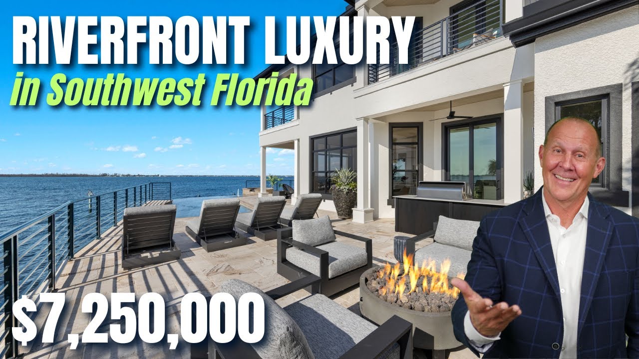 Luxury Waterfront Estate in Fort Myers, Florida - 15200 Cove LN
