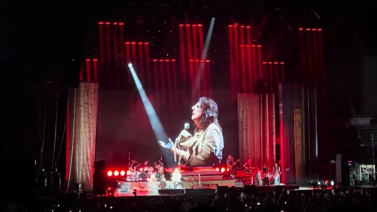 2025-09-18 - Alice Cooper - Only Women Bleed - AmerisBank Amphitheater - Alpharetta,GA