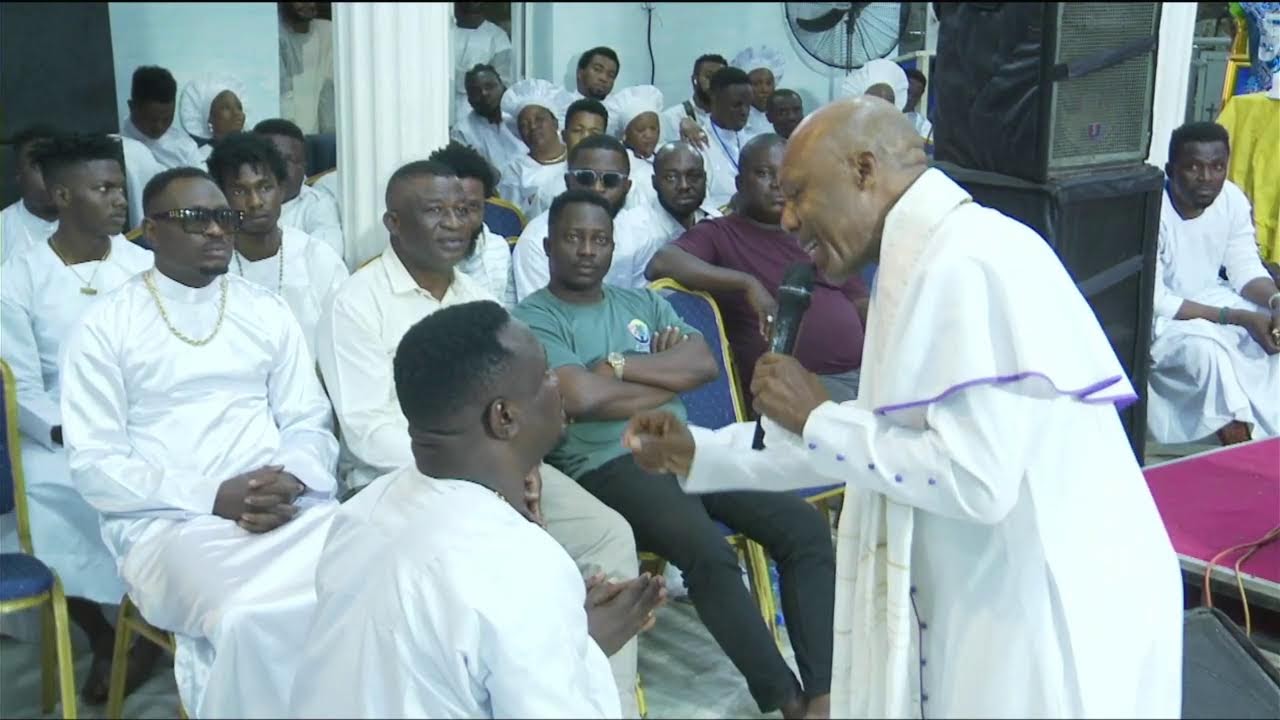 PILLAR OF PRAISE 11