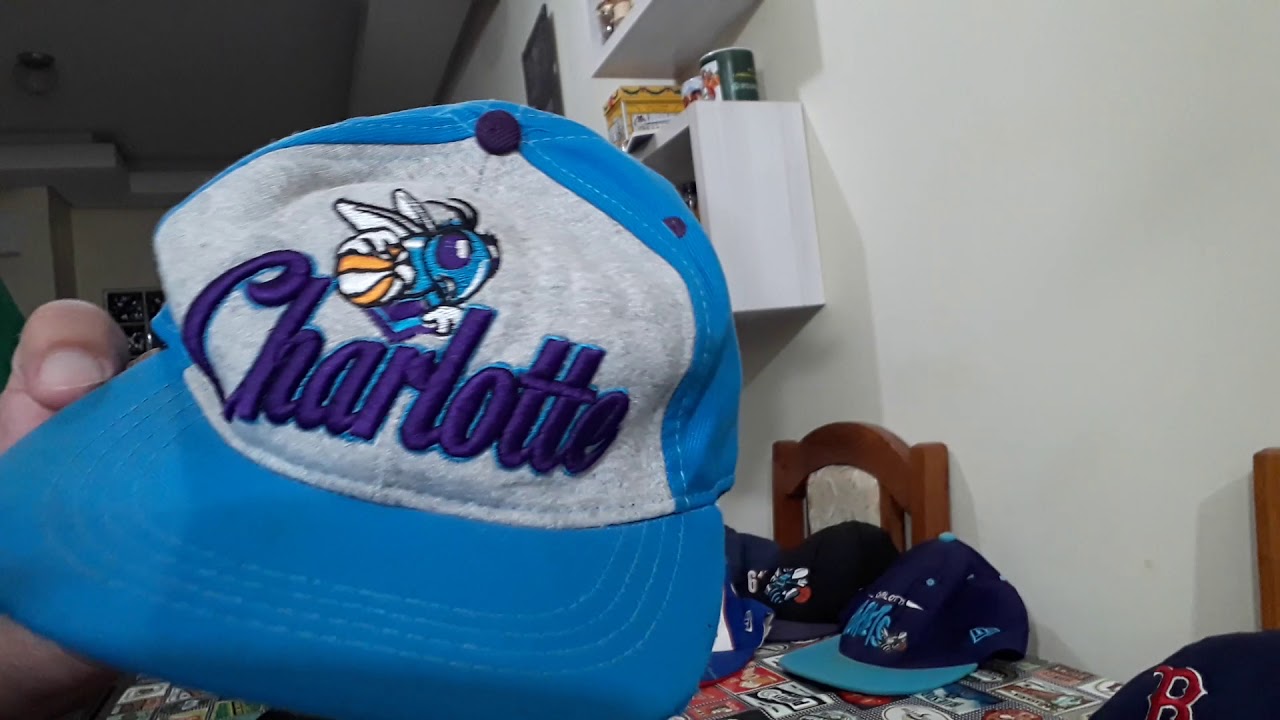 bonés de coleção.