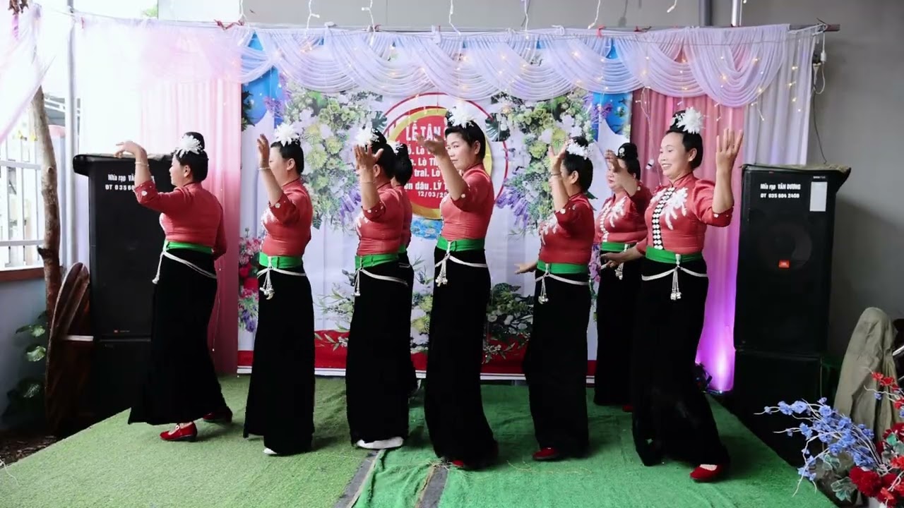 BÀI MÚA ĐVN MỪNG LỄ MỪNG TÂN GIA ÔNG LÒ VĂN CƯƠNG & BÀ LÒ THỊ MÍNH TẠI PHƯỜNG MƯỜNG THANH ĐIỆN BIÊN